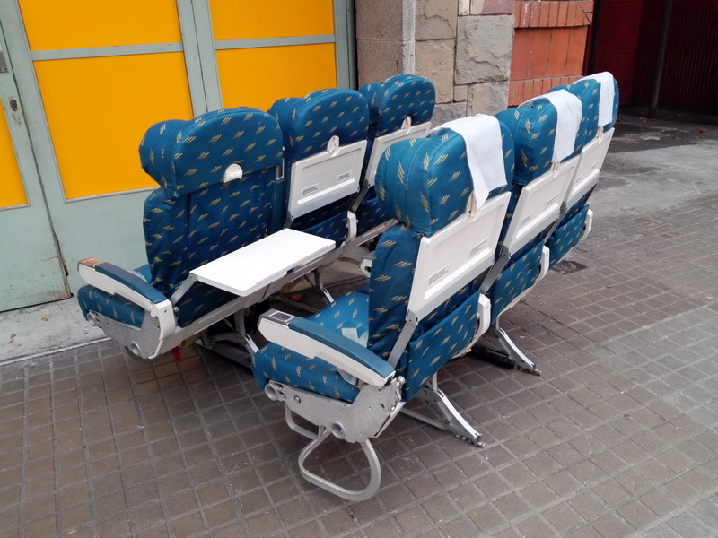 fila asientos avion 1brazoroto metal-tela 48-114x156x53-60 _125eu._ 2u